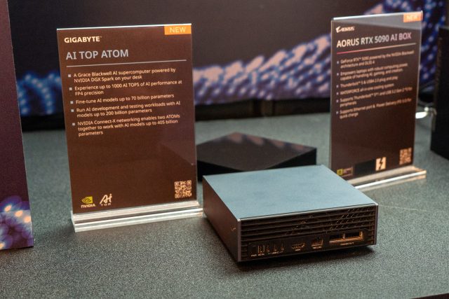 COMPUTEX 2025 Gigabyte AI TOP Atom 05