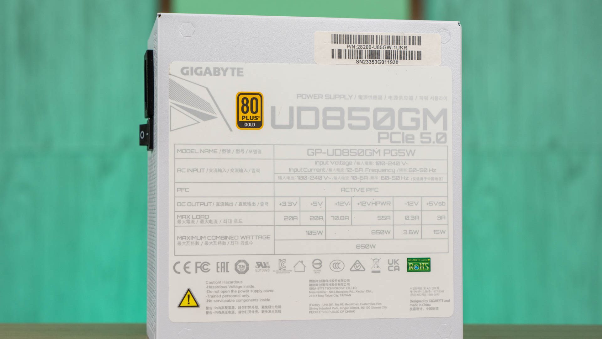 Gigabyte UD 850W 08