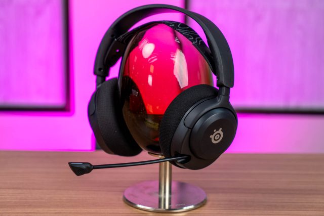 steelseries Arctis Nova 5 wireless 15