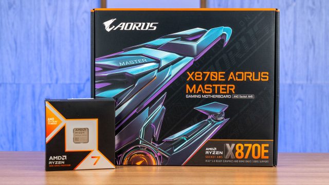 X870E AORUS MASTER 03