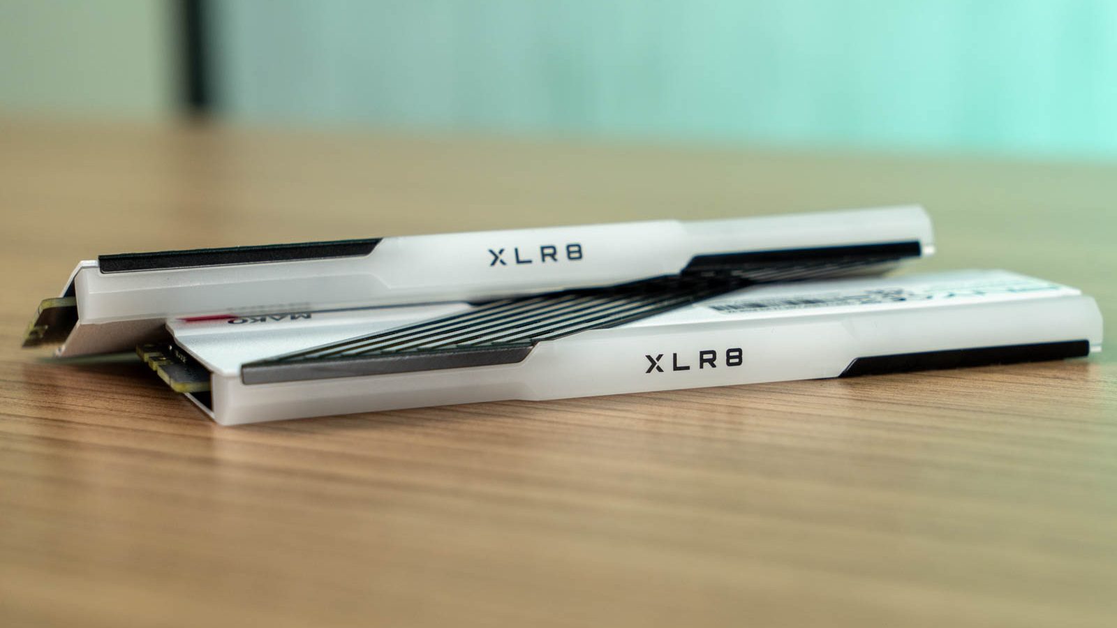 XLR8 Gaming MAKO EPIC X RGB DDR5 6400MHz 08